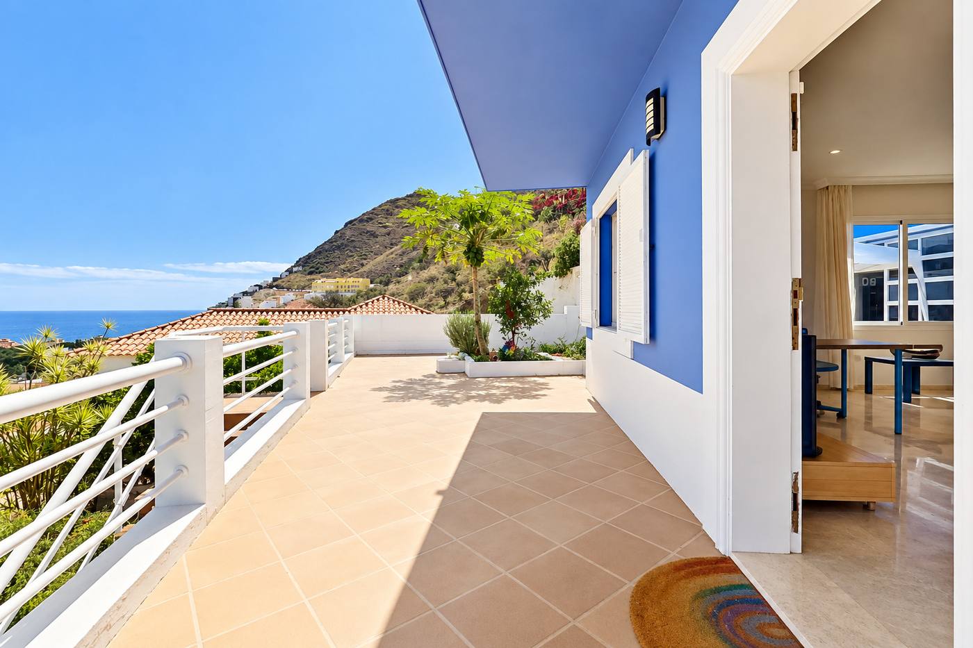 Casa Azul — Villa with Pool and Roof Terrace — 18