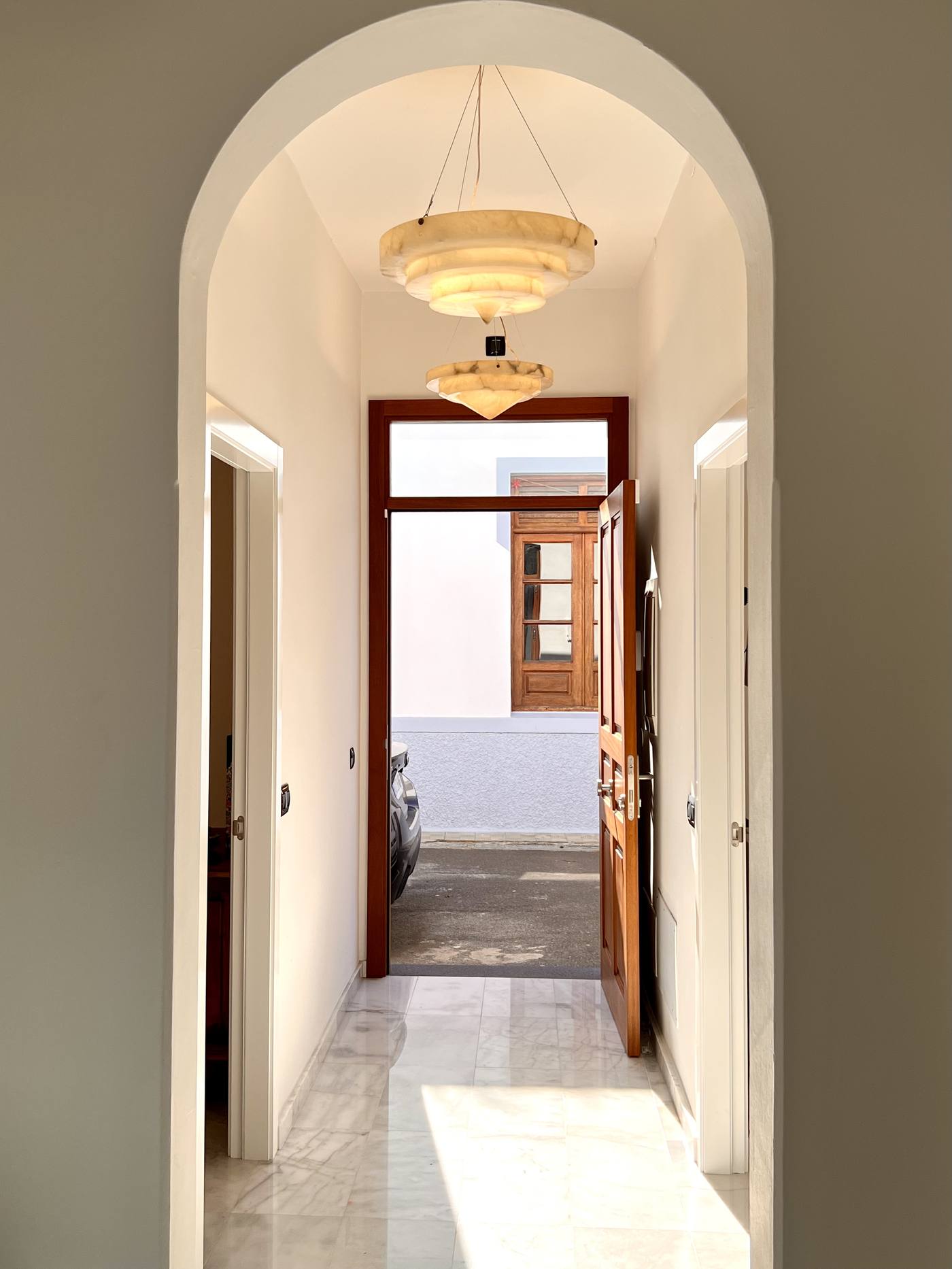 Renovated Townhouse with Pool — 10
