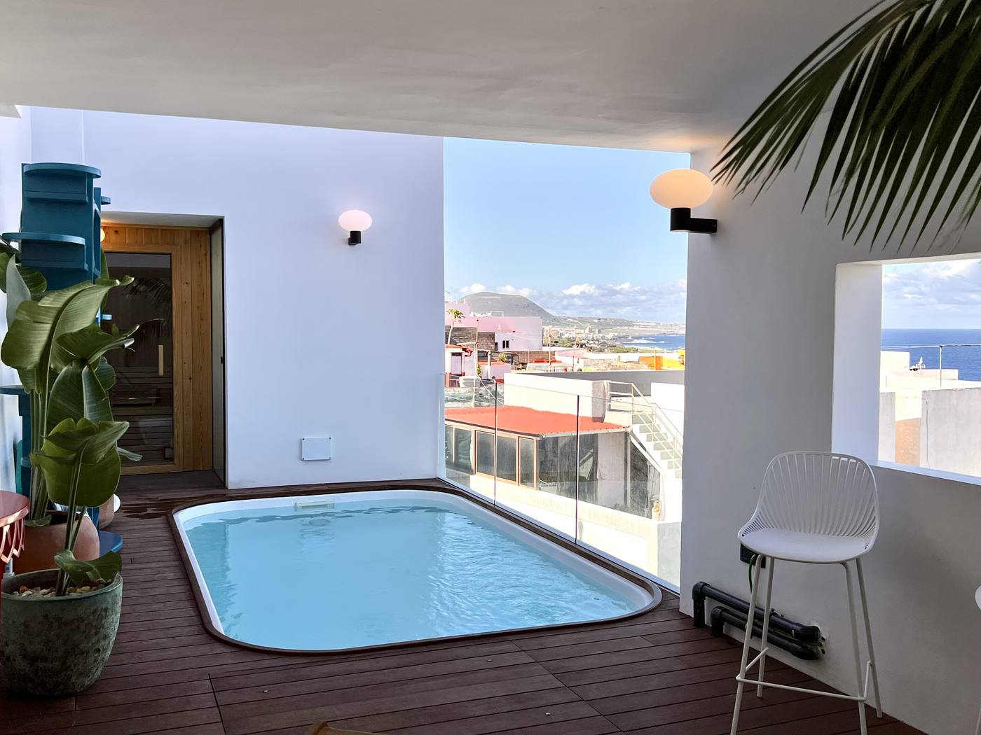 Renovated Townhouse with Pool — 47