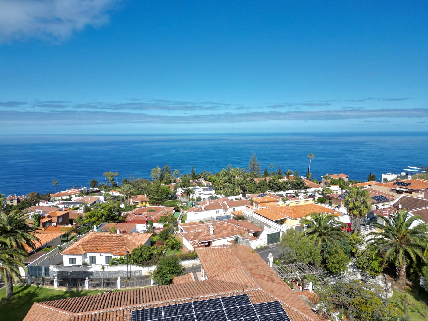 Single-level Villa with Sea Views — 14