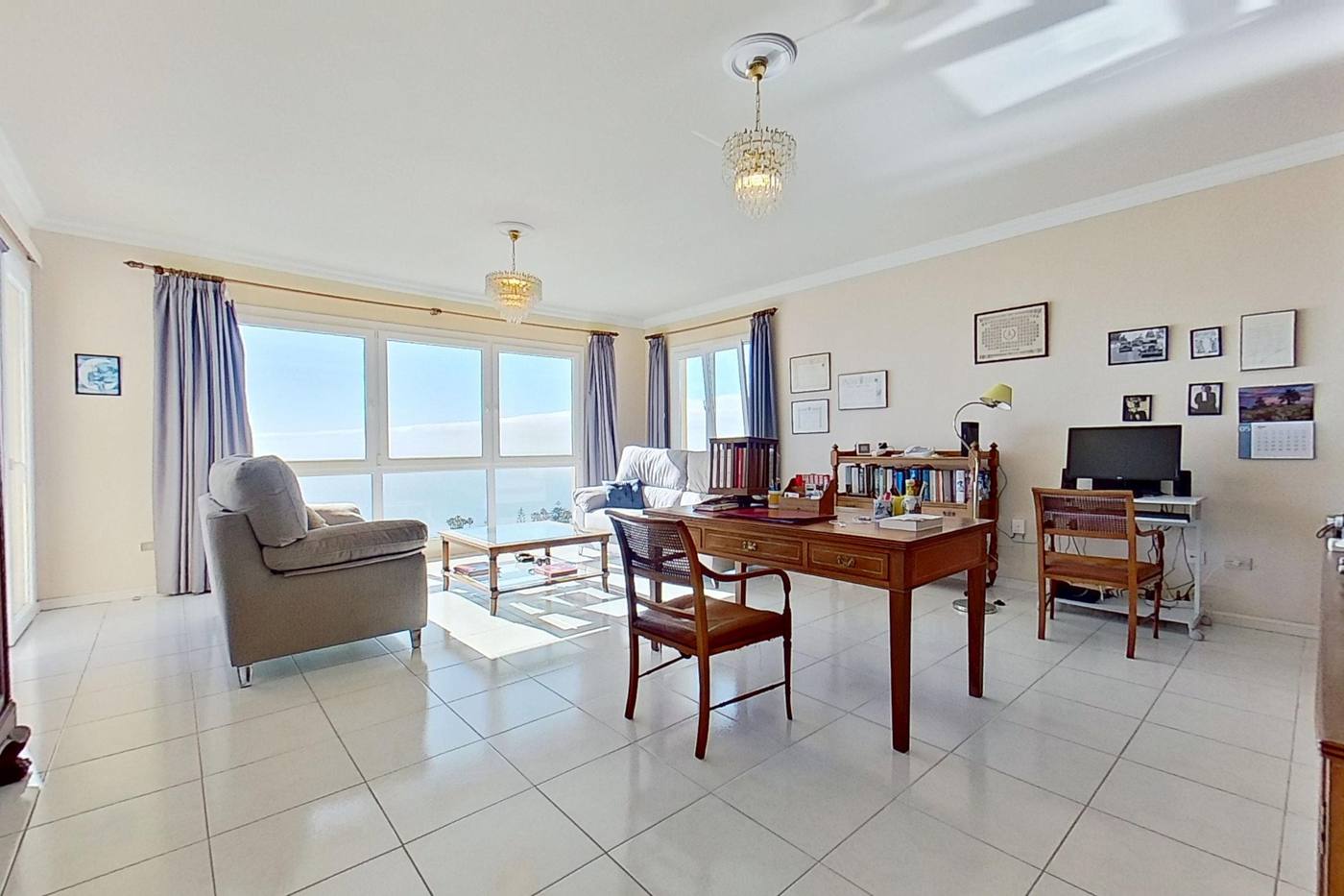 Single-level Villa with Sea Views — 24