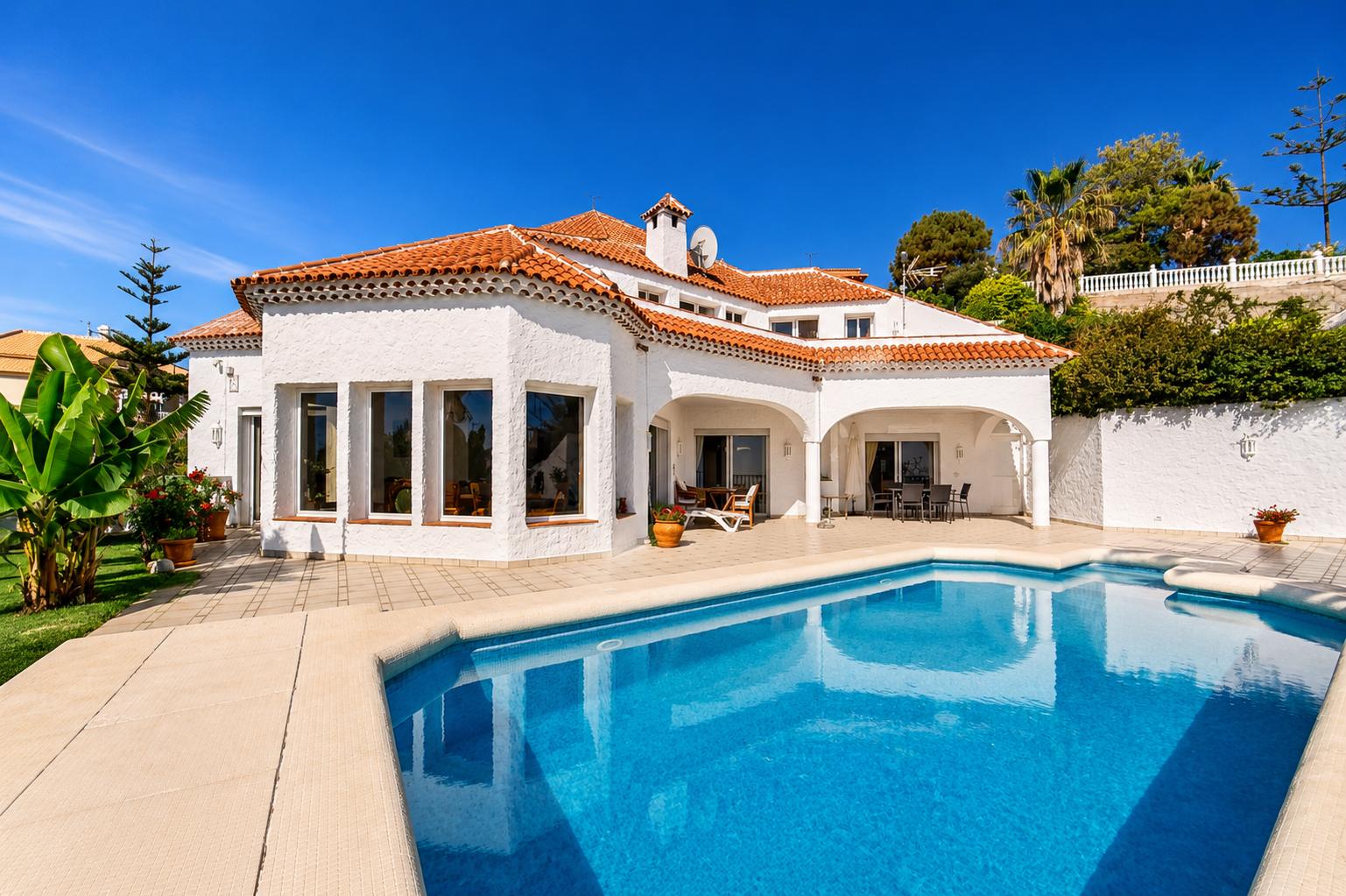 Mediterranean Villa with Infinite Views — 4