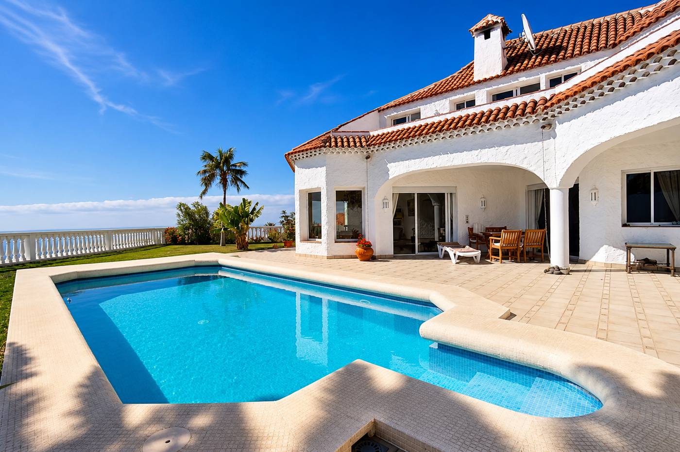 Mediterranean Villa with Infinite Views — 9