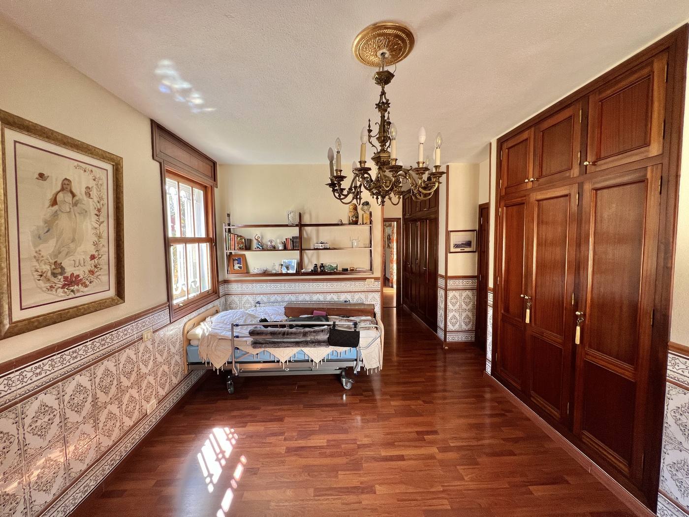 Energy-efficient Family Home — 23