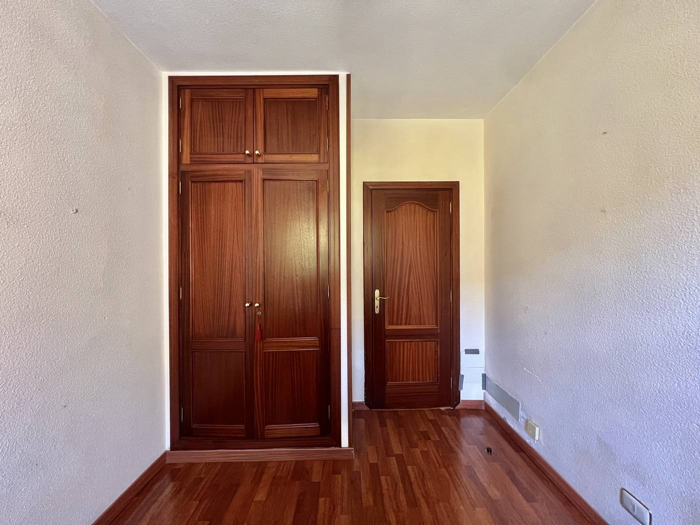 Energy-efficient Family Home — 26