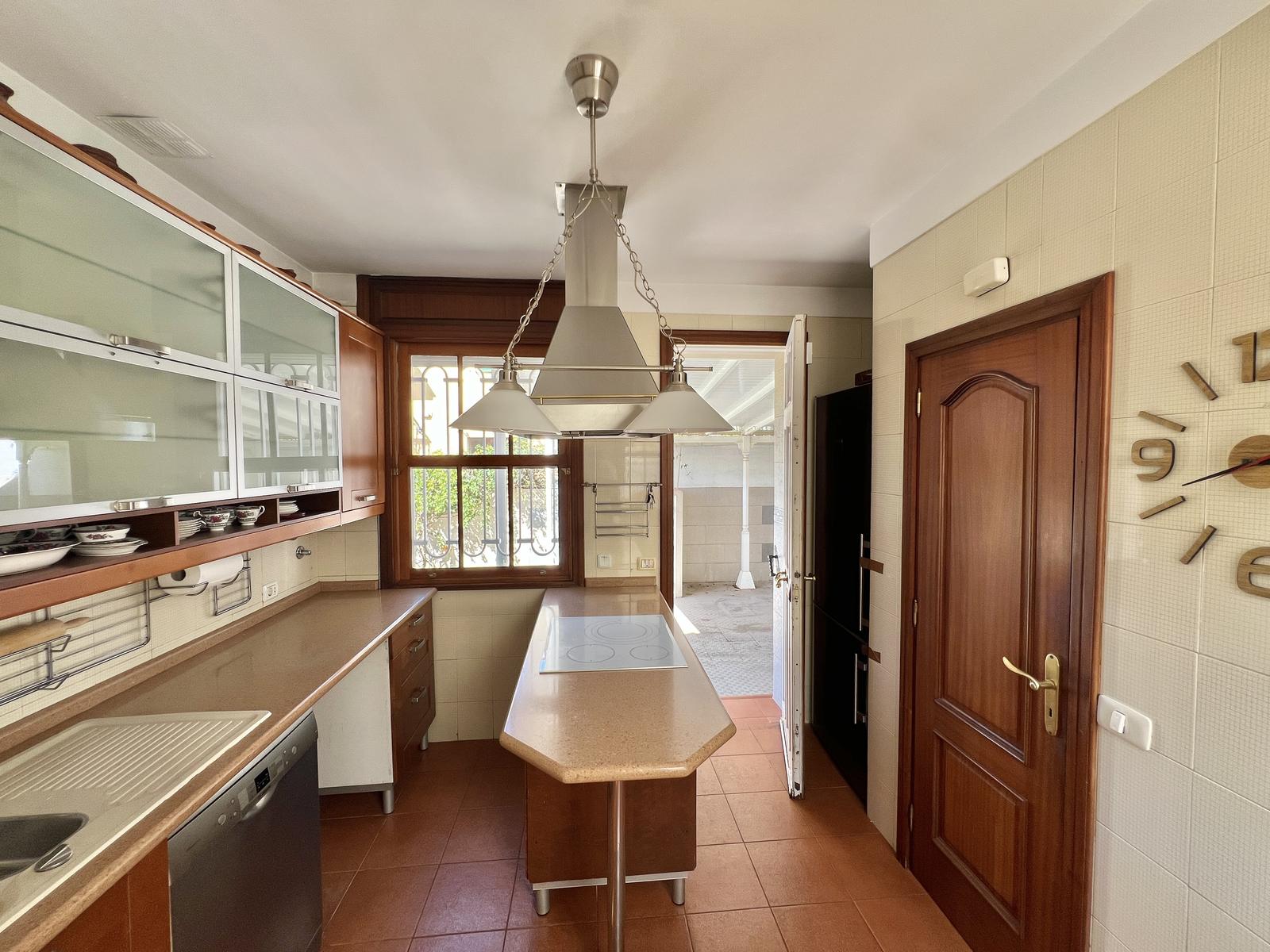 Maison familiale à haute efficacité — 5