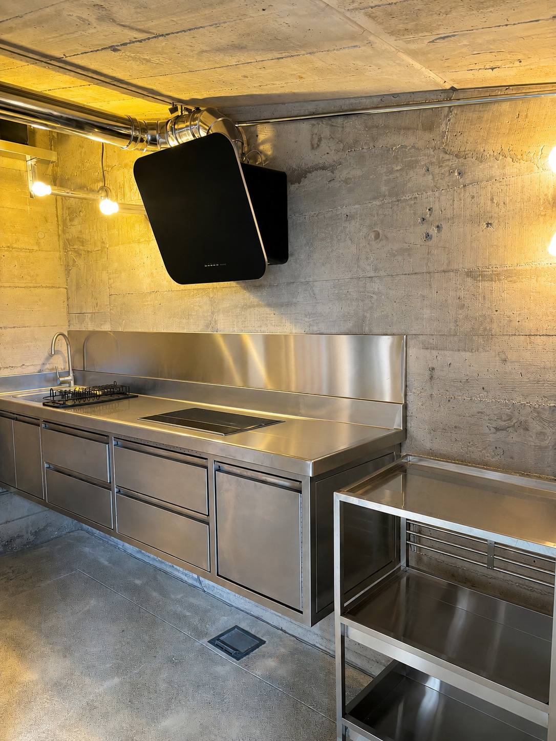 Concrete Studio Loft — 12
