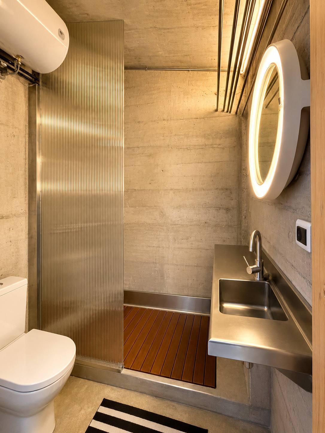 Concrete Studio Loft — 16